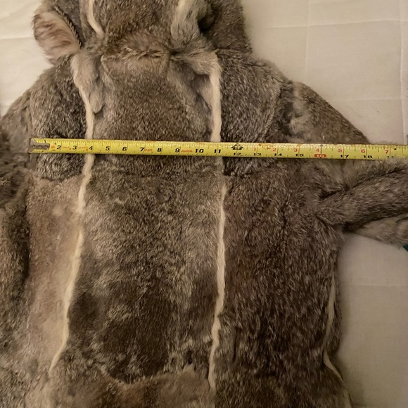 Women’s rabbit fur Jacket in Gray-Cream - Picture 13 of 14